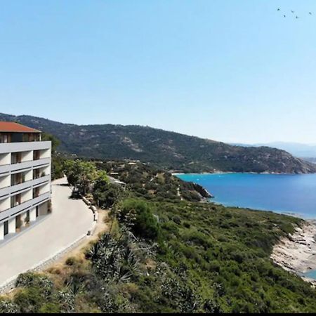 T4 Standing A Cargese Apartman Kültér fotó